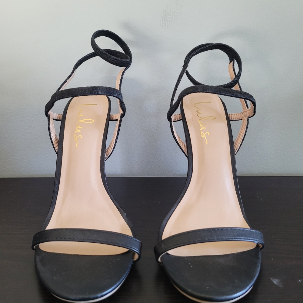 Lulu's Elegant Black Strappy Heels